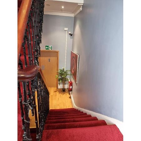 Fb2-Fantastic Basement Studio Good For 3 Near Hyde Park 런던 외부 사진