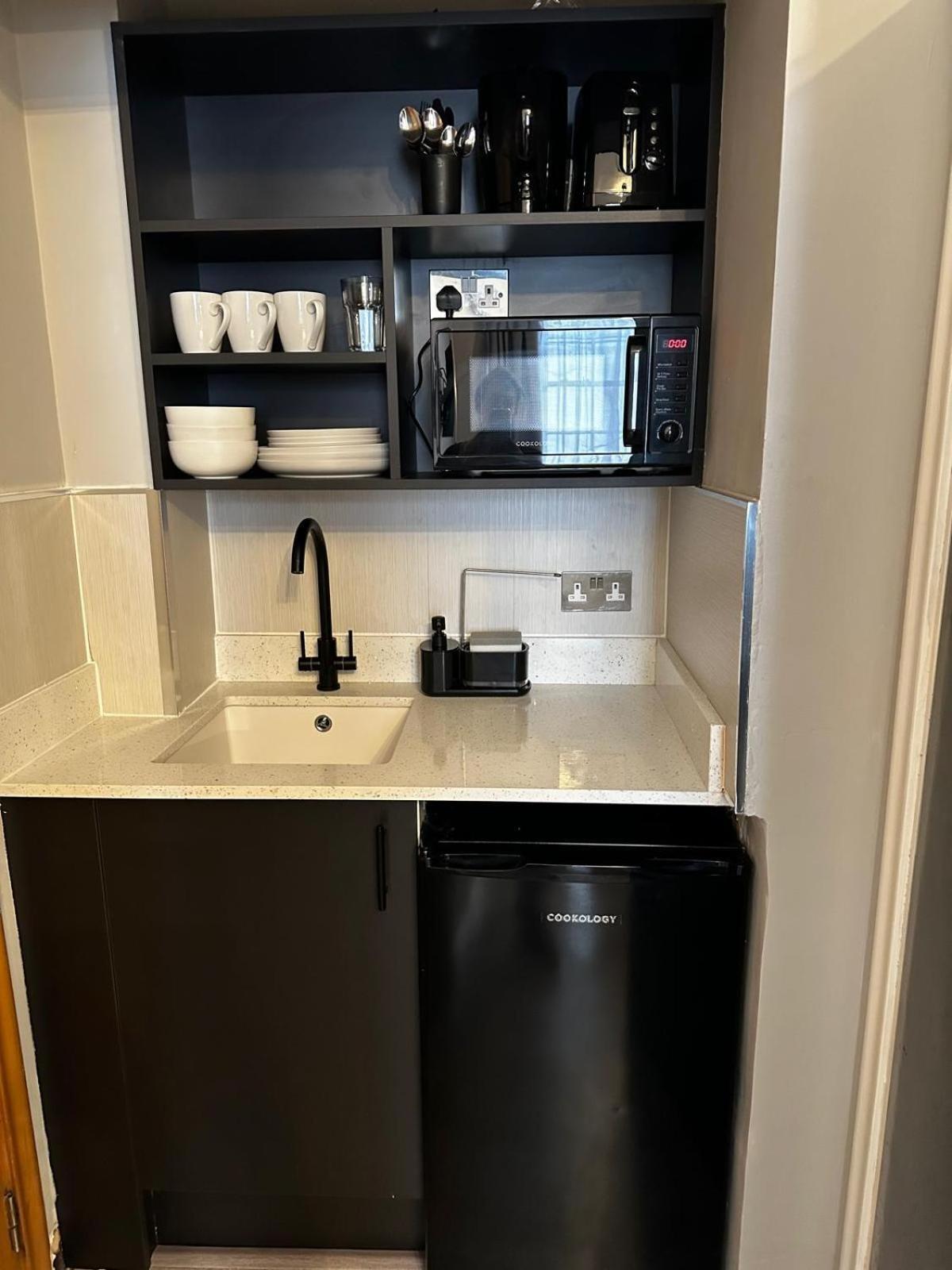 Fb2-Fantastic Basement Studio Good For 3 Near Hyde Park 런던 외부 사진